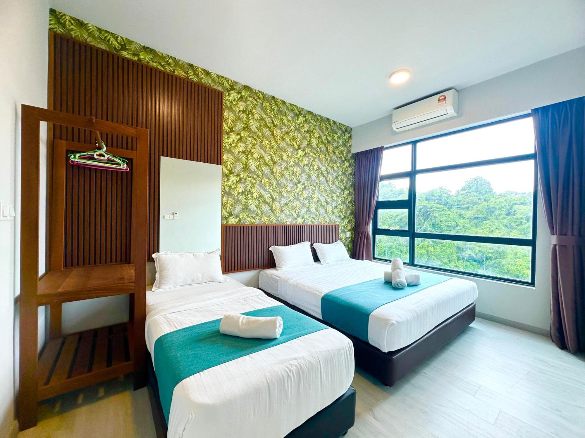 Sunset Seaview Vacation Condos @ Jesselton Quay Kota Kinabalu Phòng bức ảnh