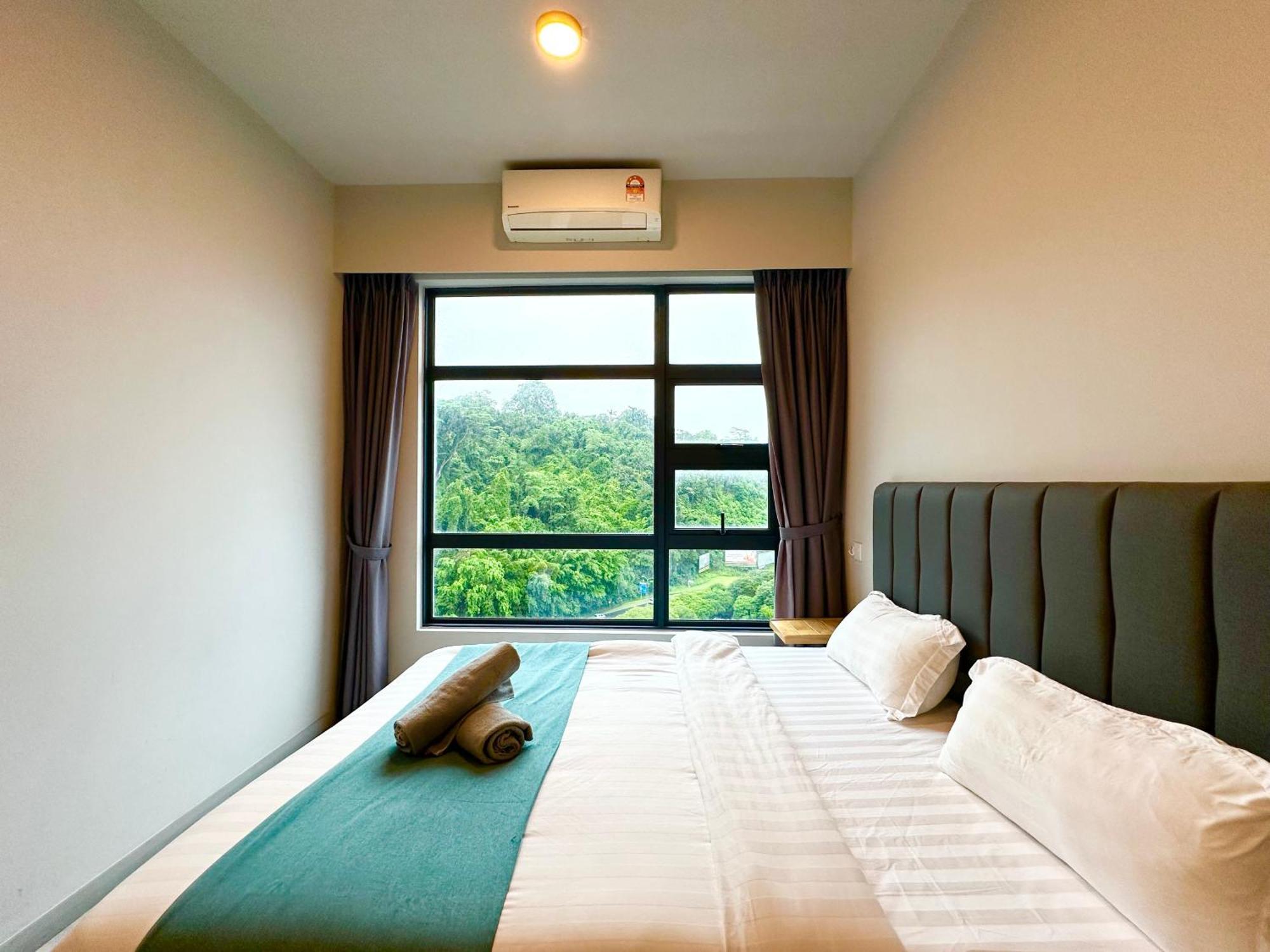 Sunset Seaview Vacation Condos @ Jesselton Quay Kota Kinabalu Ngoại thất bức ảnh