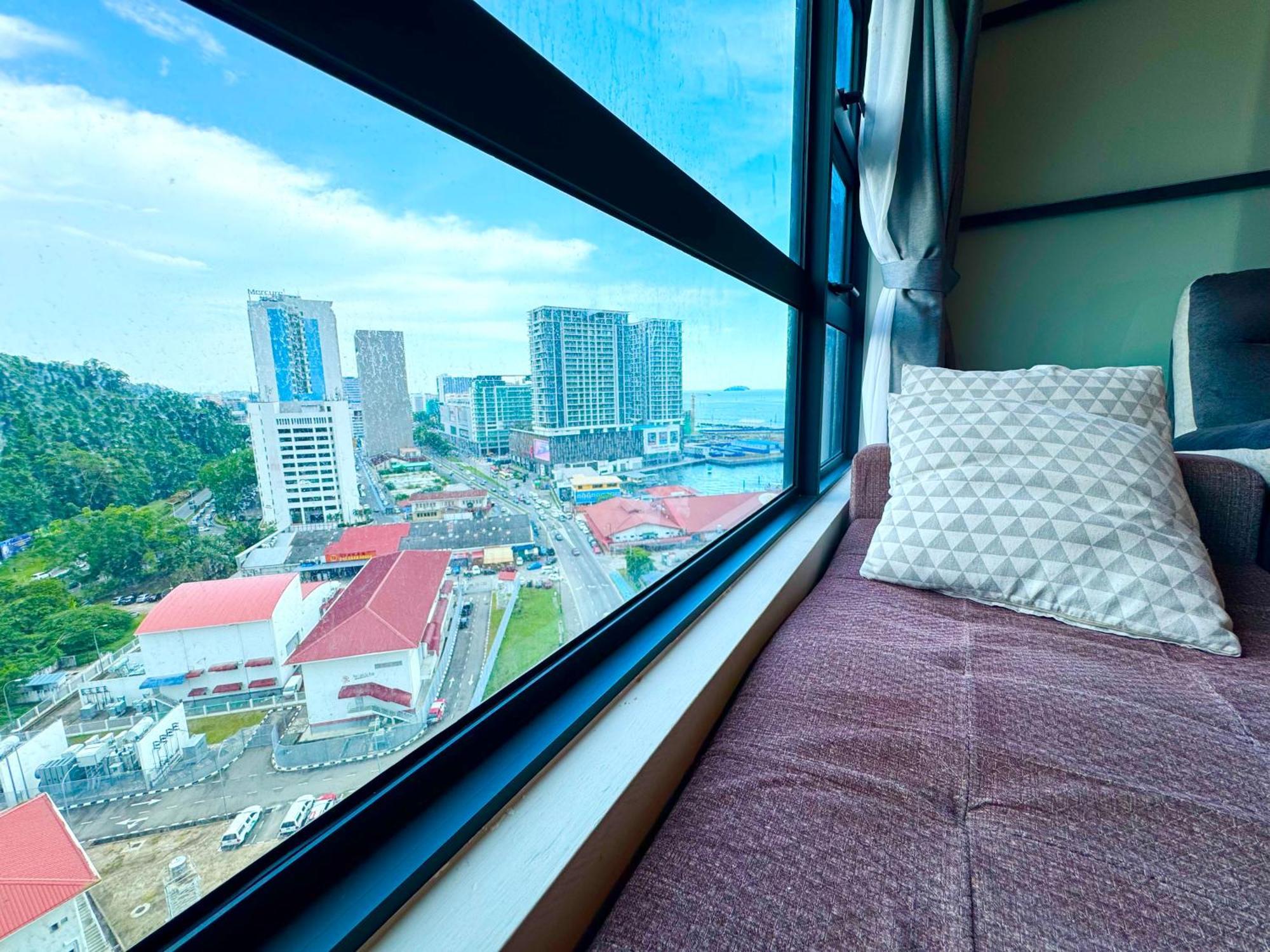 Sunset Seaview Vacation Condos @ Jesselton Quay Kota Kinabalu Ngoại thất bức ảnh